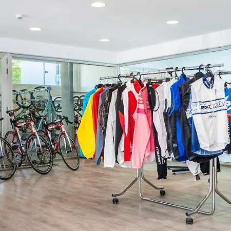 Hoposa Montelin Порт-де-Польєнса