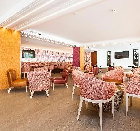 Hoposa Montelin * Порт-де-Польєнса