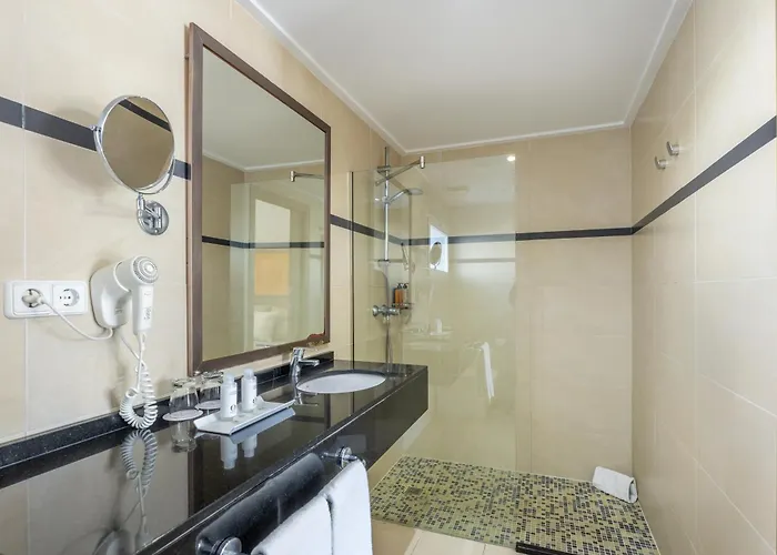 Hoposa Montelin * פורט דה פולנסה