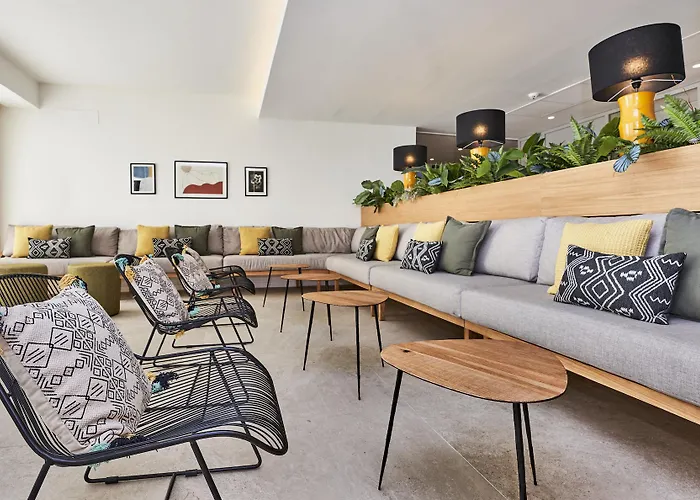 蒙泰兰豪帕萨酒店 * 波连萨港